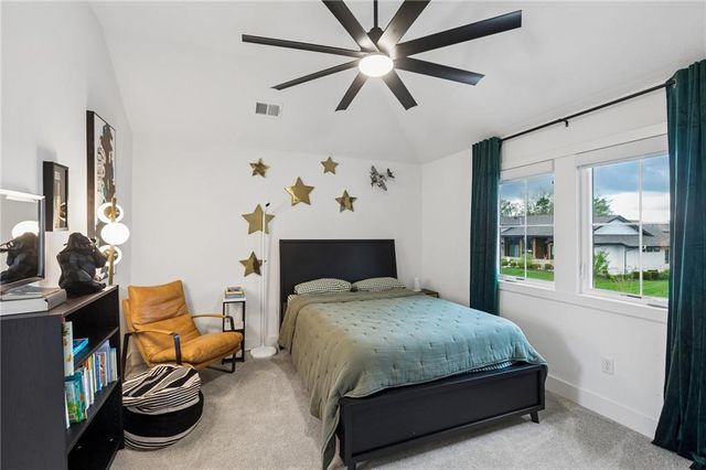 10711 W 173rd Terrace, Overland Park, KS 66221