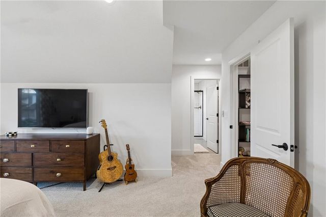 10711 W 173rd Terrace, Overland Park, KS 66221