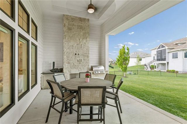 10711 W 173rd Terrace, Overland Park, KS 66221