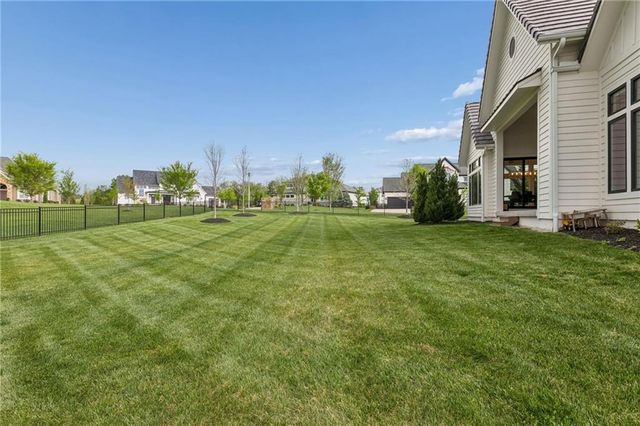 10711 W 173rd Terrace, Overland Park, KS 66221