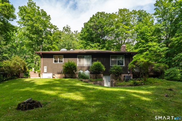 704 Towner Swamp Road, Guilford, CT 06437