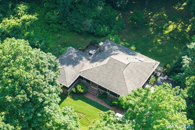 704 Towner Swamp Road, Guilford, CT 06437