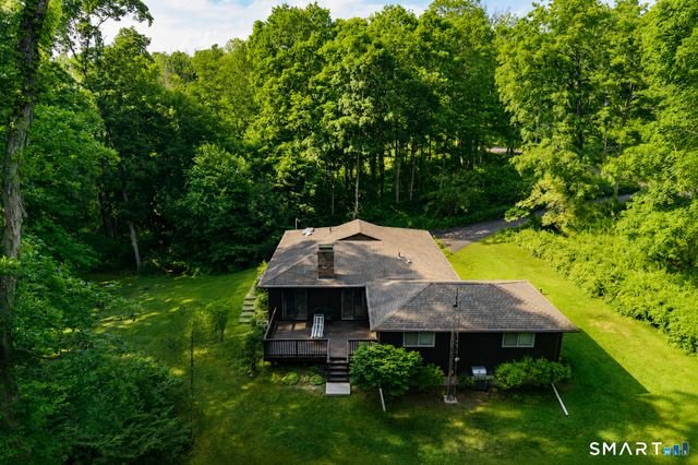 704 Towner Swamp Road, Guilford, CT 06437