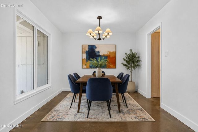 4135 N WESTVIEW Drive, Phoenix, AZ 85015