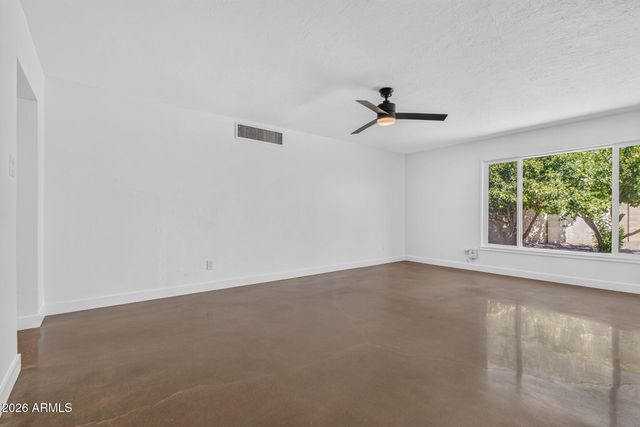4135 N WESTVIEW Drive, Phoenix, AZ 85015