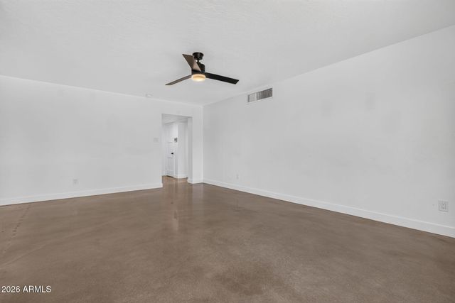 4135 N WESTVIEW Drive, Phoenix, AZ 85015