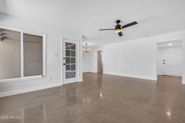 4135 N WESTVIEW Drive, Phoenix, AZ 85015