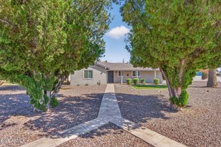 4135 N WESTVIEW Drive, Phoenix, AZ 85015