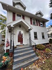 228 Westchester Avenue, Irondequoit, NY 14609