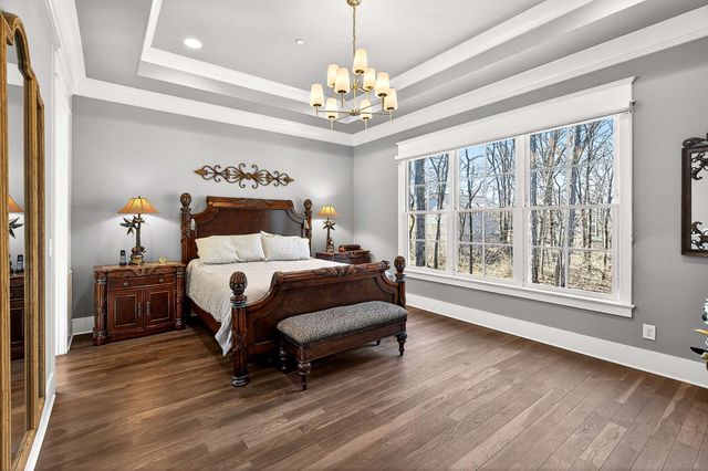 6732 Darden Pl, Nashville, TN 37205