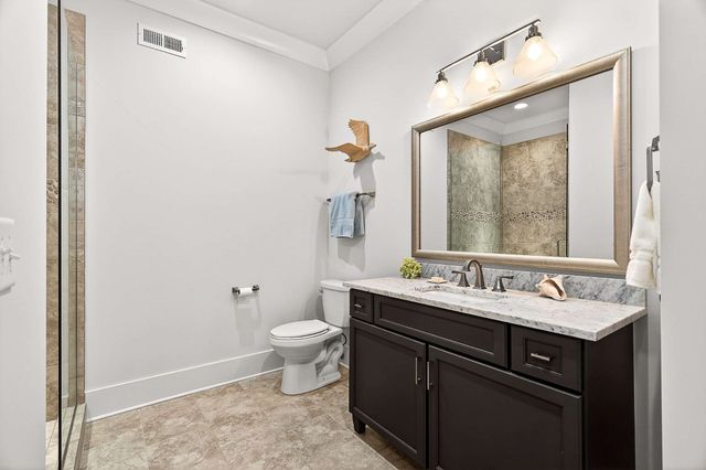 6732 Darden Pl, Nashville, TN 37205