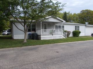 38703 SHERIDAN RD Road 186, Beach Park, IL 60099