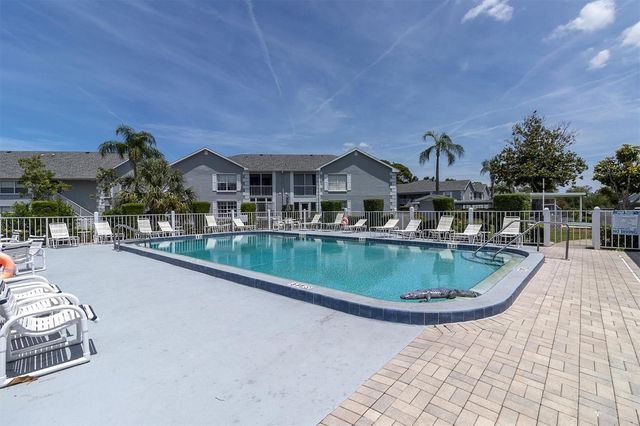 7712 HILLSIDE COURT 201, Hudson, FL 34667