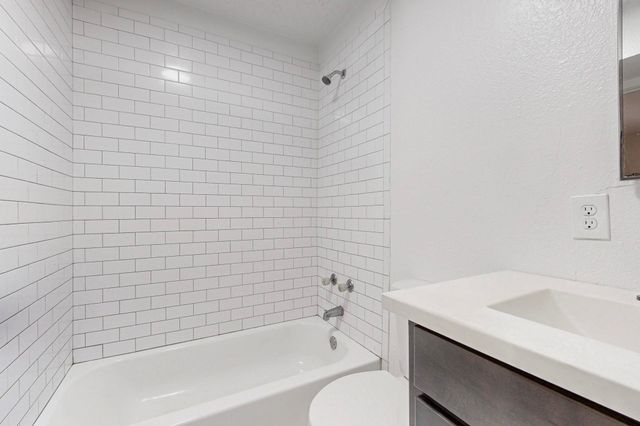 1210 Grant Street, Dallas, TX 75203