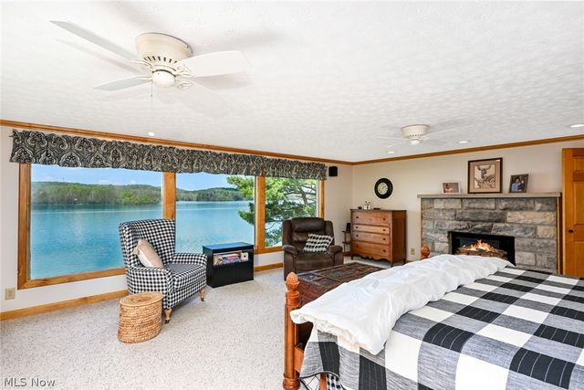 2873 Lodge Road SW, Sherrodsville, OH 44675
