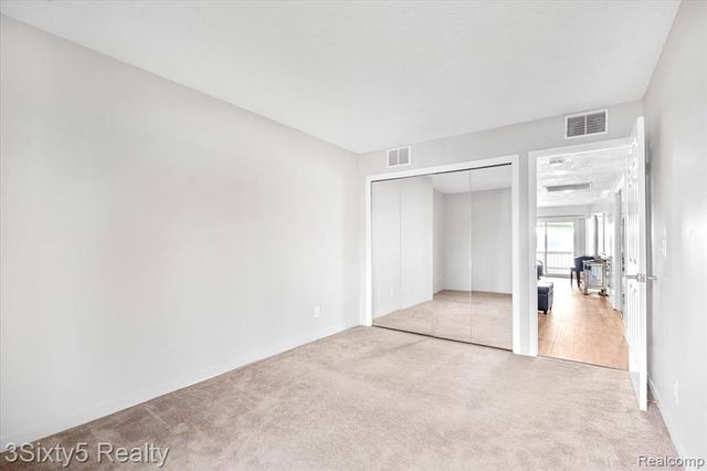 1731 Cliffs Landing 202, Ypsilanti, MI 48198