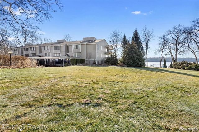 1731 Cliffs Landing 202, Ypsilanti, MI 48198