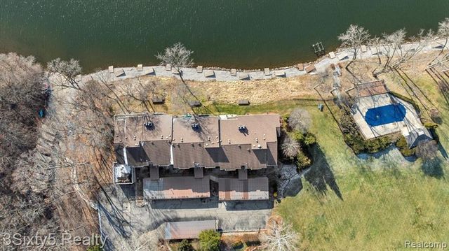 1731 Cliffs Landing 202, Ypsilanti, MI 48198