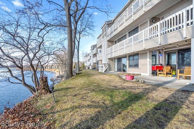 1731 Cliffs Landing 202, Ypsilanti, MI 48198