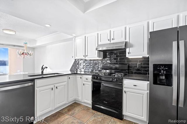 1731 Cliffs Landing 202, Ypsilanti, MI 48198