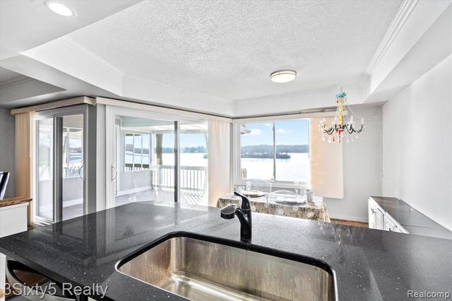 1731 Cliffs Landing 202, Ypsilanti, MI 48198