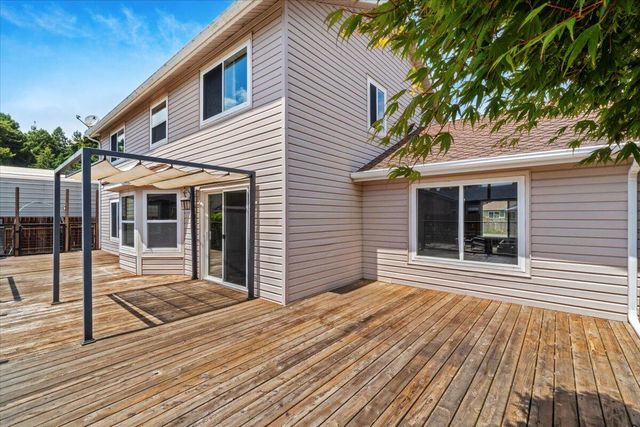 1956 Gage Lane, Eureka, CA 95503