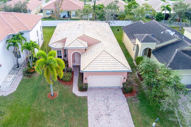 6217 Spring Lake Terrace, Fort Pierce, FL 34951
