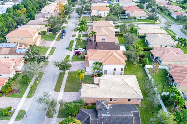 6217 Spring Lake Terrace, Fort Pierce, FL 34951