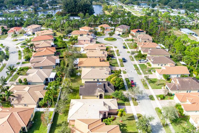 6217 Spring Lake Terrace, Fort Pierce, FL 34951