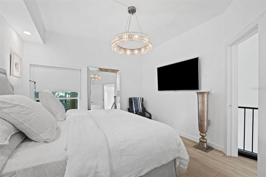 Image 16 of property listing at 700 S HARBOUR ISLAND BOULEVARD 143, Tampa, FL 33602