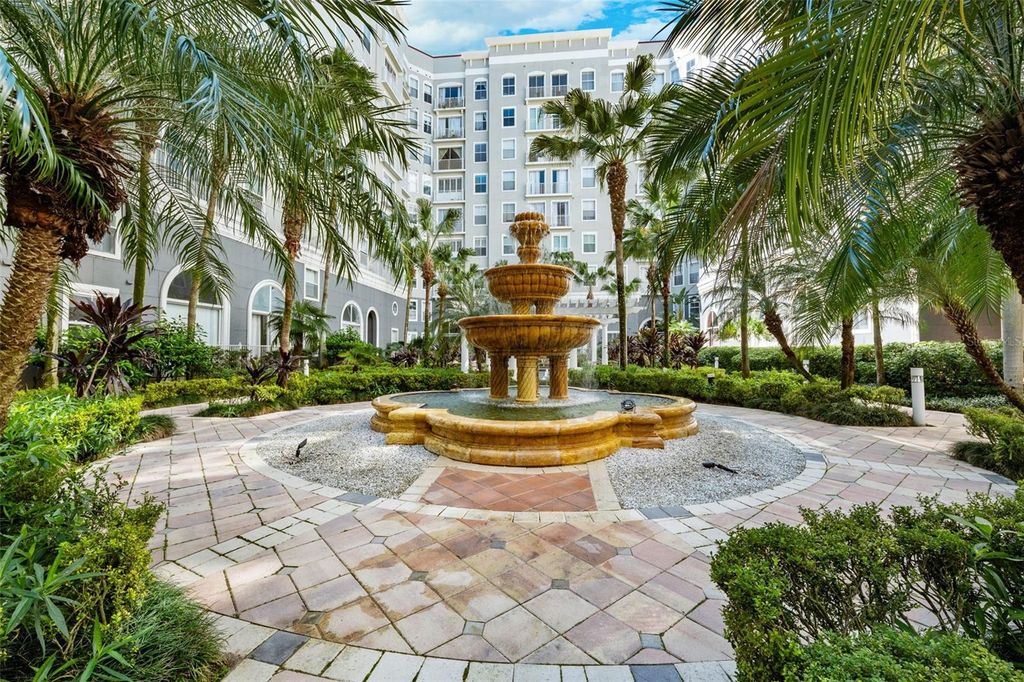 Image 34 of property listing at 700 S HARBOUR ISLAND BOULEVARD 143, Tampa, FL 33602