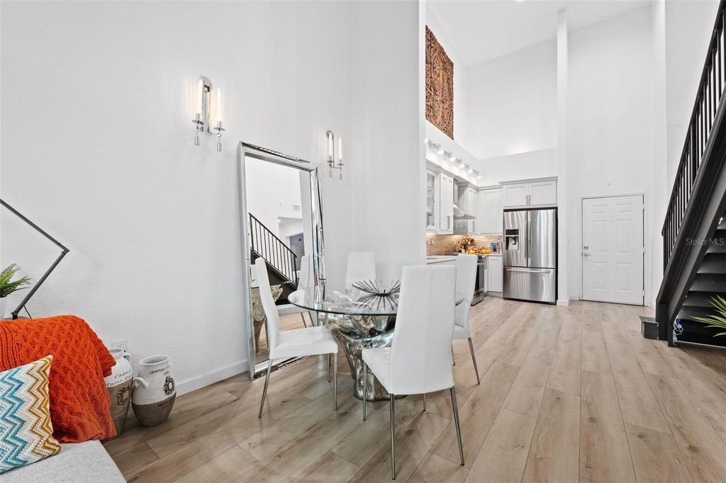 Image 10 of property listing at 700 S HARBOUR ISLAND BOULEVARD 143, Tampa, FL 33602