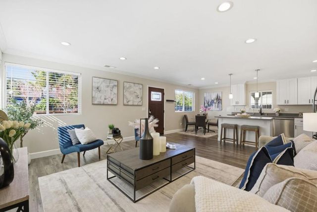 2212 Dumbarton Avenue, East Palo Alto, CA 94303