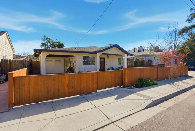 2212 Dumbarton Avenue, East Palo Alto, CA 94303