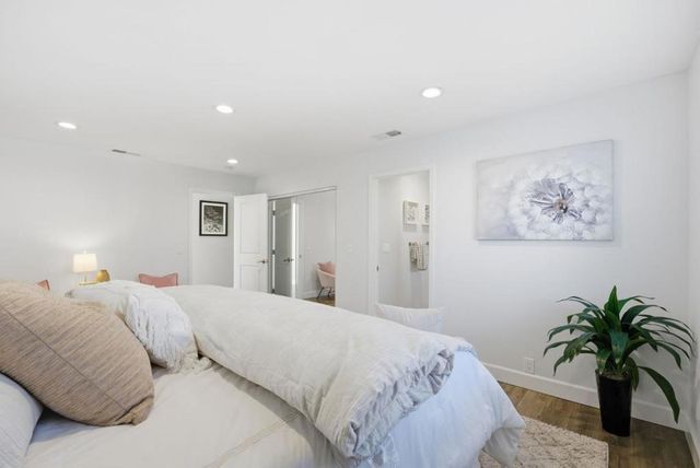 2212 Dumbarton Avenue, East Palo Alto, CA 94303