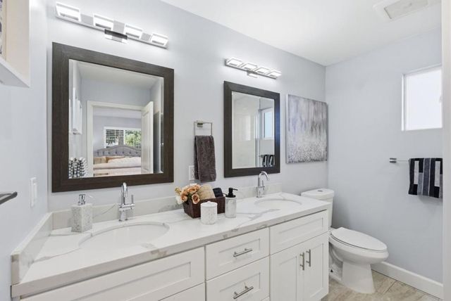 2212 Dumbarton Avenue, East Palo Alto, CA 94303