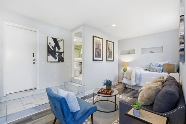 2212 Dumbarton Avenue, East Palo Alto, CA 94303