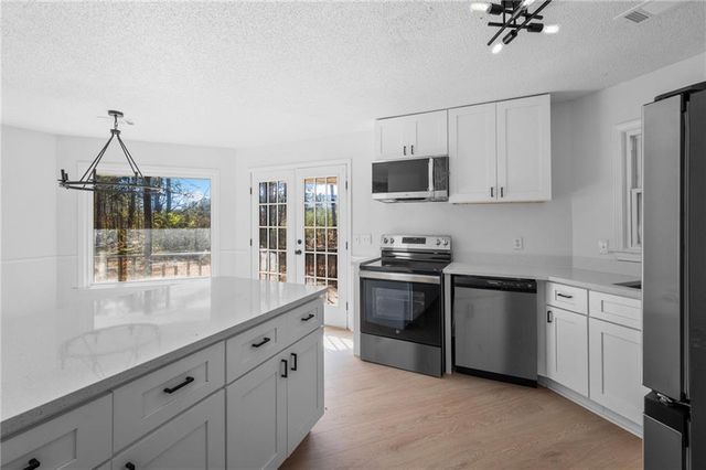 70 Blackberry Lane, Covington, GA 30016