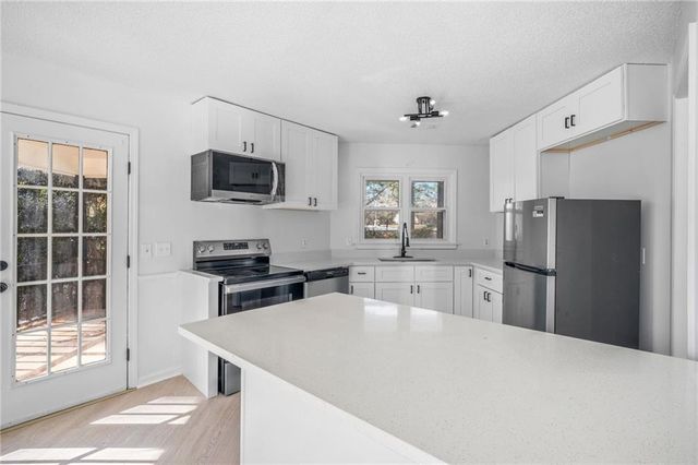 70 Blackberry Lane, Covington, GA 30016