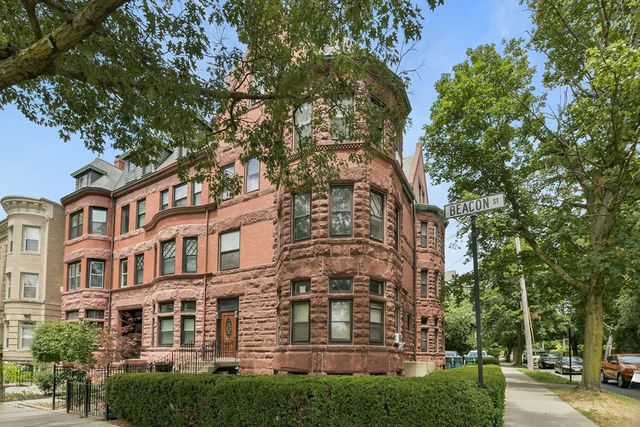 1774 Beacon St 6, Brookline, MA 02445