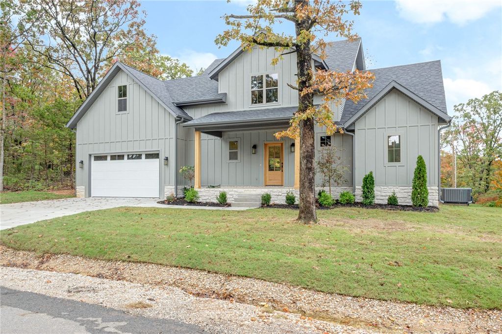 13 Chichester Circle, Bella Vista, AR 72714