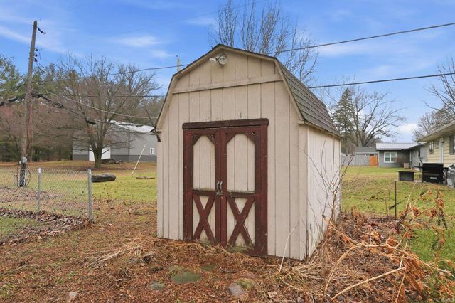 115 N West Street, New Haven, IN 46774