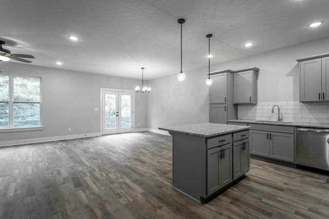 650 Ladd Avenue, Chattanooga, TN 37405