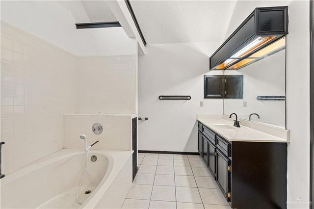 1614 Grovewood Road, Mission, TX 78573