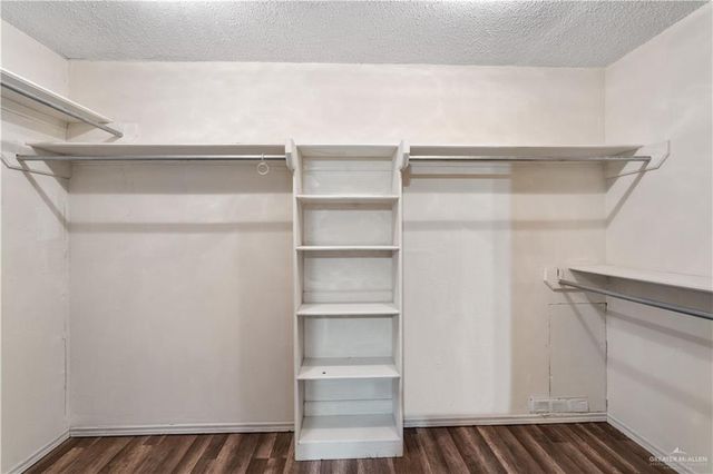 1614 Grovewood Road, Mission, TX 78573
