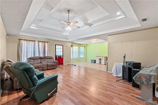 1614 Grovewood Road, Mission, TX 78573