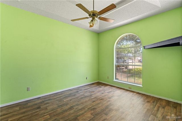 1614 Grovewood Road, Mission, TX 78573