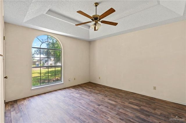 1614 Grovewood Road, Mission, TX 78573
