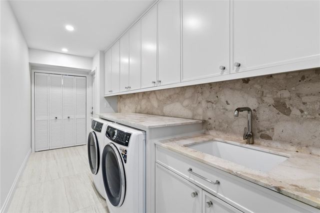 2580 E BAY ISLE DRIVE SE, St Petersburg, FL 33705