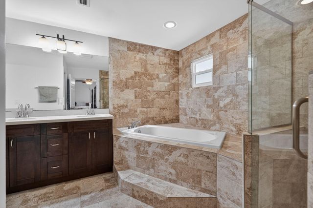 17391 Alexander Run, Jupiter, FL 33478